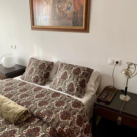Ideal Apartamento - グアダレスト エクステリア 写真