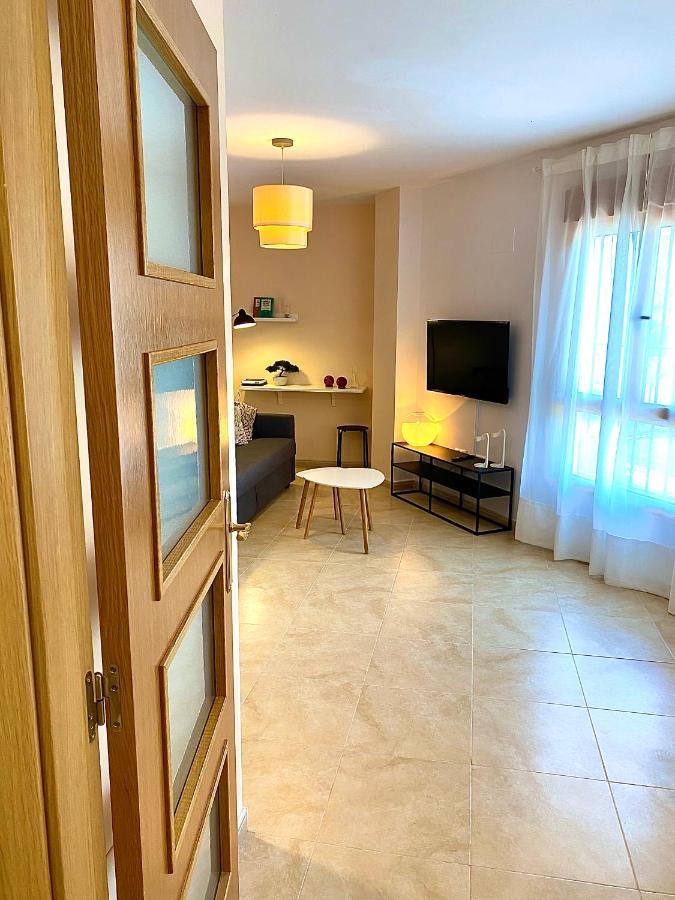 Ideal Apartamento - グアダレスト エクステリア 写真