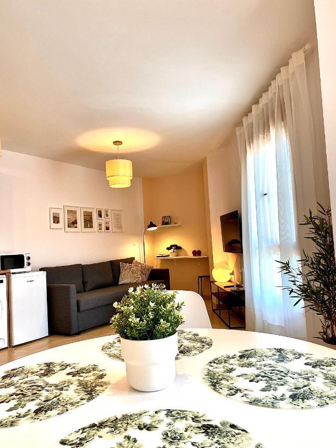 Ideal Apartamento - グアダレスト エクステリア 写真
