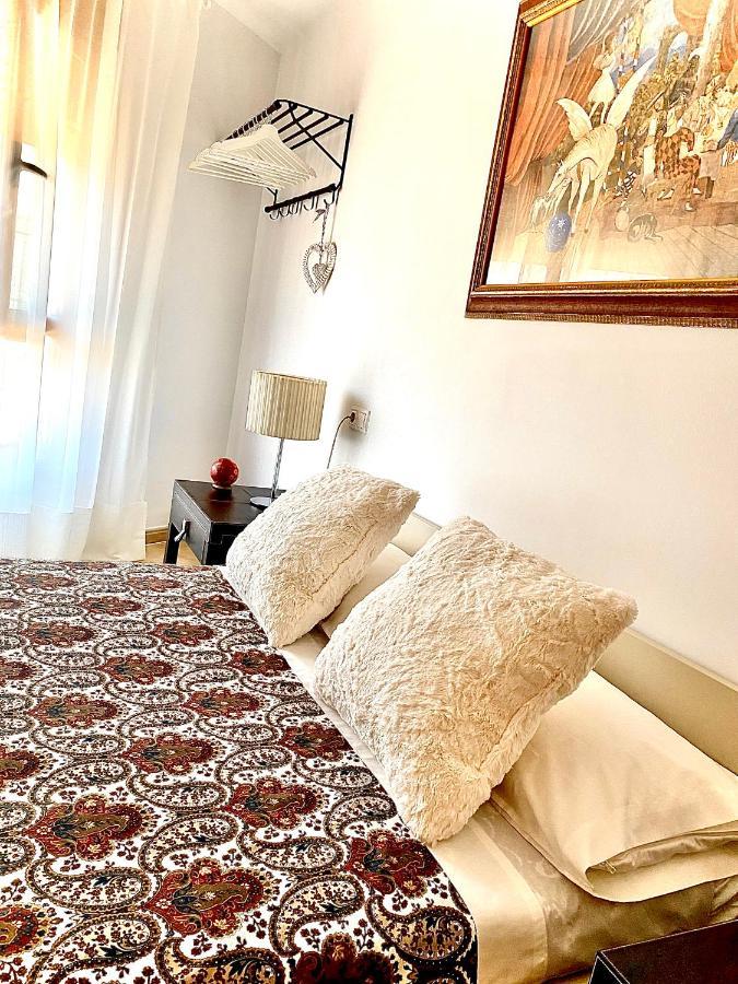 Ideal Apartamento - グアダレスト エクステリア 写真