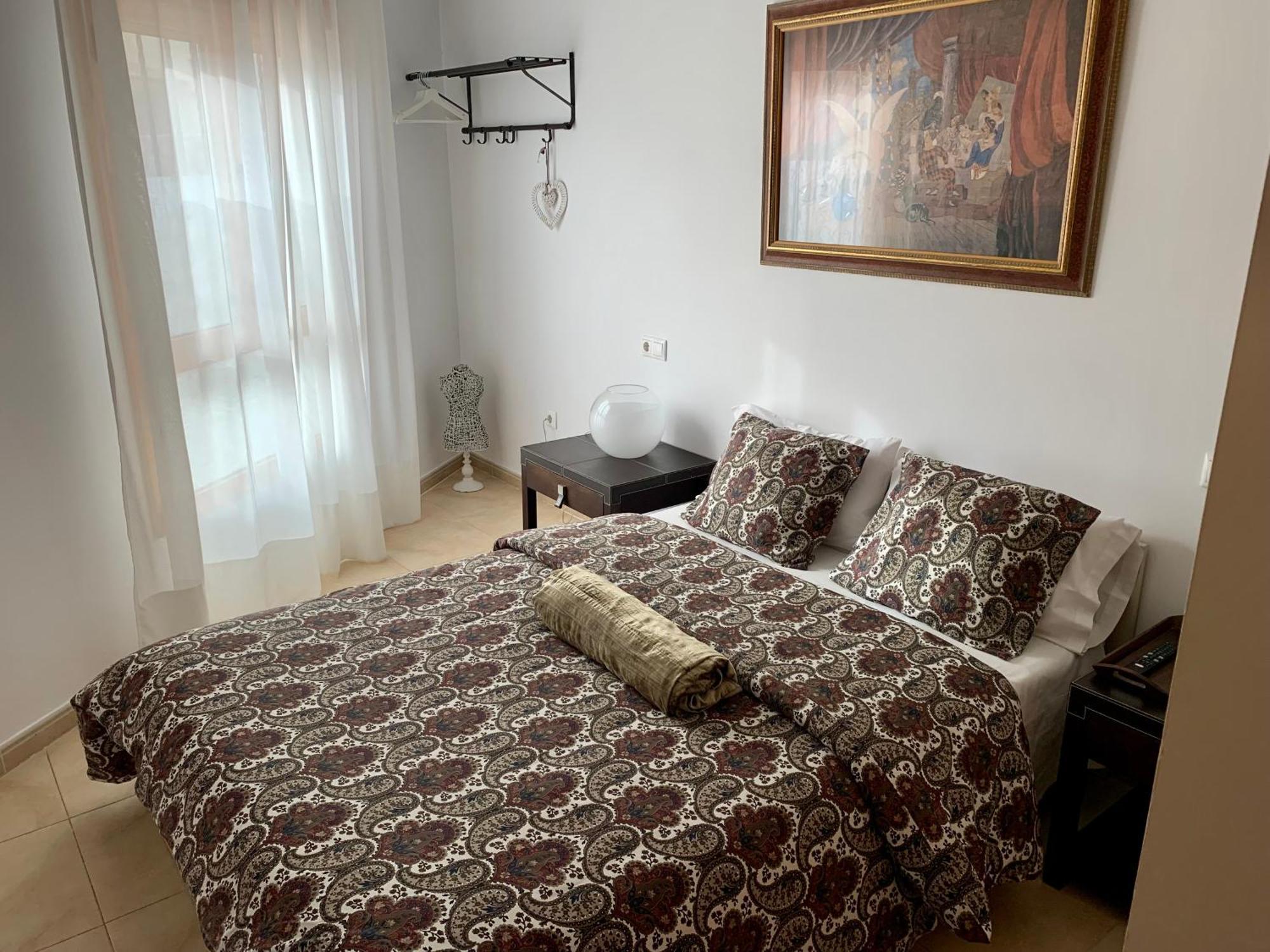 Ideal Apartamento - グアダレスト エクステリア 写真